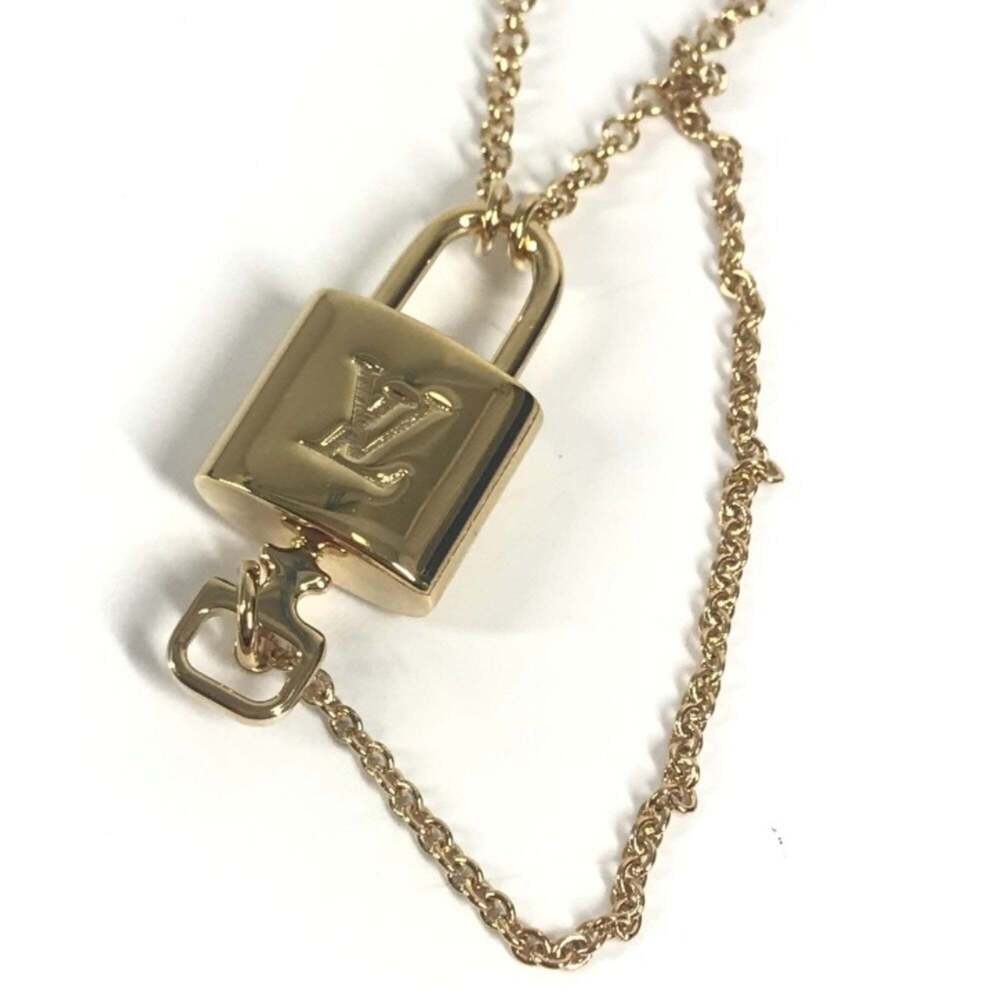 LOUIS VUITTON Gold Necklace